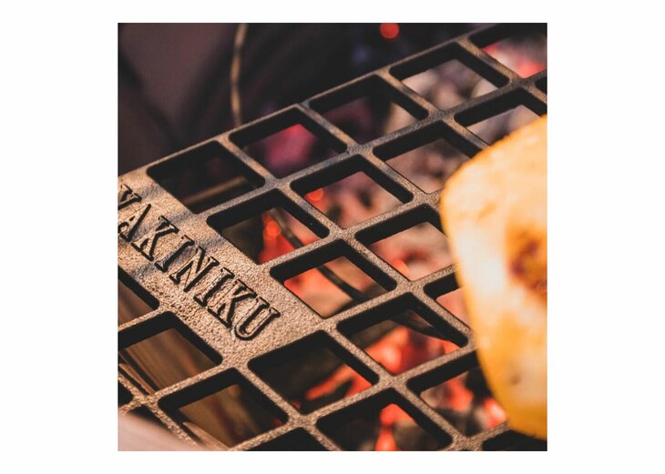 Yakiniku BBQ Accessoire Kamado 19 Inch Large Rooster Gietijzer met Meatmarker